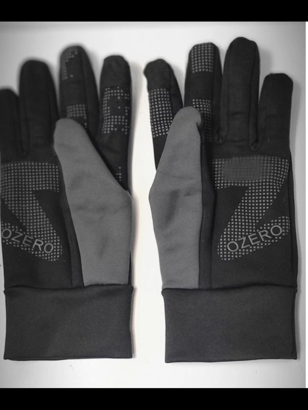 Men's Black and Gray Thermal Grip Gloves